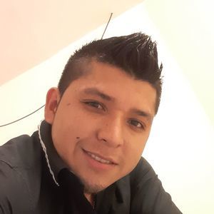 Meet your Posher, Ulises